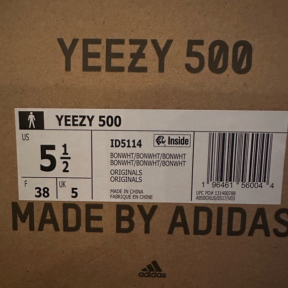 Yeezy 500 w/ Box - Picture 6 of 6